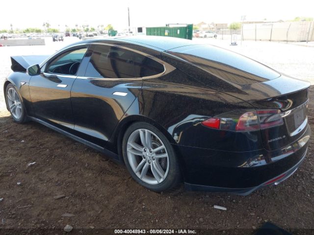 5YJSA1H16EFP51332 Tesla Model S P85