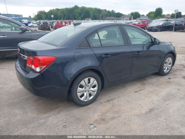 1G1PA5SH7F7135075 Chevrolet Cruze Ls Auto
