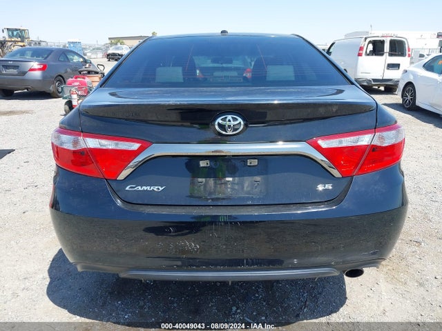 Toyota CAMRY SE 2015 4T1BF1FK5FU049262 Image 16