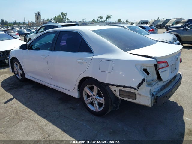 Toyota CAMRY SE 2014 4T1BF1FK2EU736326 Image 3