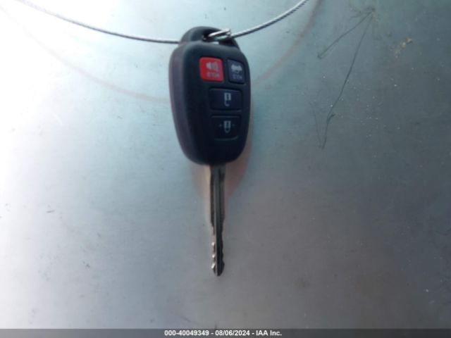 4T1BF1FK9EU461277 Toyota CAMRY SE