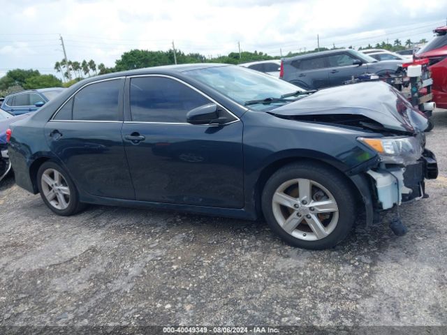 4T1BF1FK9EU461277 Toyota CAMRY SE