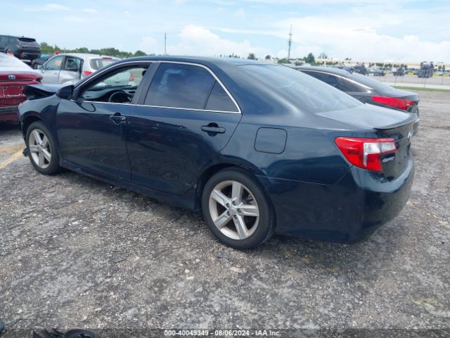 4T1BF1FK9EU461277 Toyota CAMRY SE