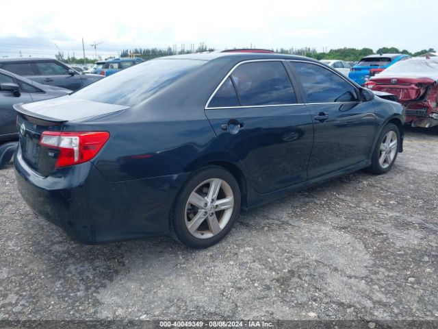 4T1BF1FK9EU461277 Toyota CAMRY SE