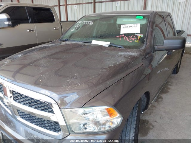 1C6RR6FG5KS603710 RAM 1500 Classic Tradesman Quad Cab 4x2 6'4 Box