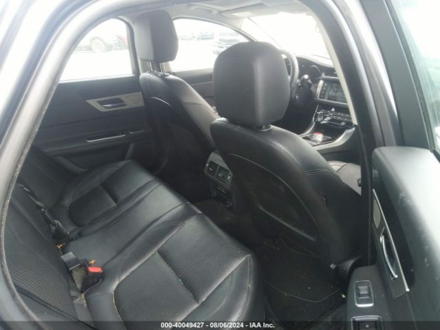 SAJBK4BV4GCY15962 Jaguar Xf 35t Prestige