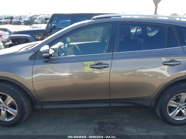 Toyota Rav4 Xle 2015 JTMWFREVXFD044963 Image 14