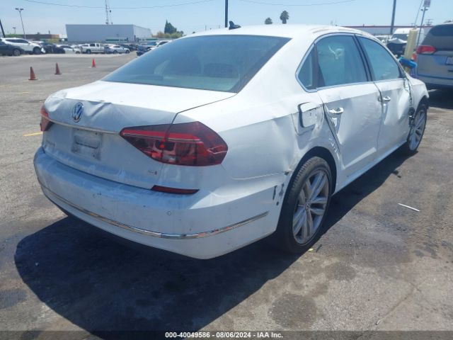 1VWBA7A32JC005513 Volkswagen Passat 2.0t Se