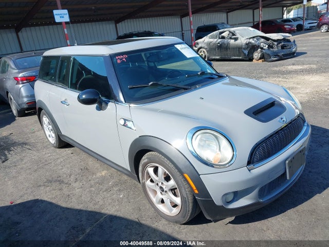 2009 MINI COOPER S CLUBMAN WMWMM33569TP73496 Photo 0