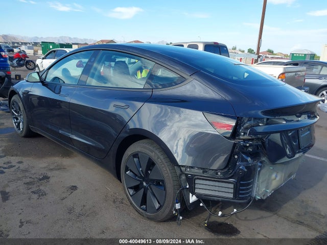 2024 TESLA MODEL 3 5YJ3E1EA1RF765187 Photo 2