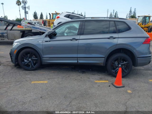 3VVCB7AX5RM003693 Volkswagen Tiguan 2.0t Se R-line Black