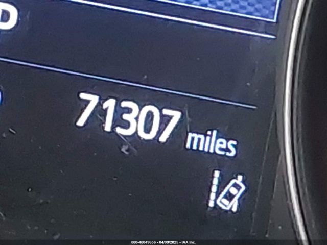 JTNKHMBX4K1017377 Toyota C-HR XLE