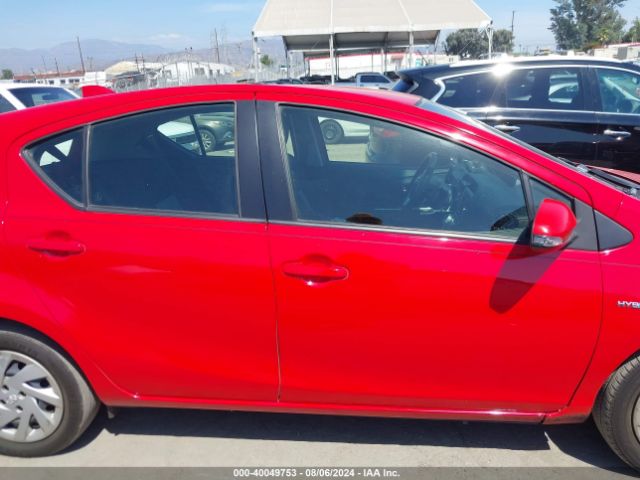 JTDKDTB3XF1099869 Toyota Prius C Two