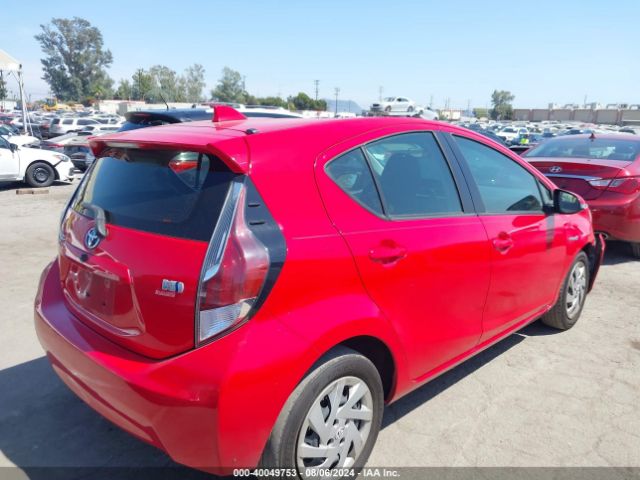 JTDKDTB3XF1099869 Toyota Prius C Two