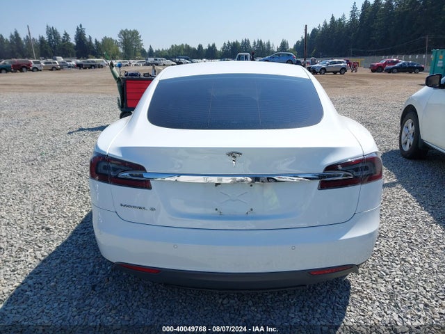 Tesla Model S 60/70/85 2015 5YJSA1S11FF099083 Image 17