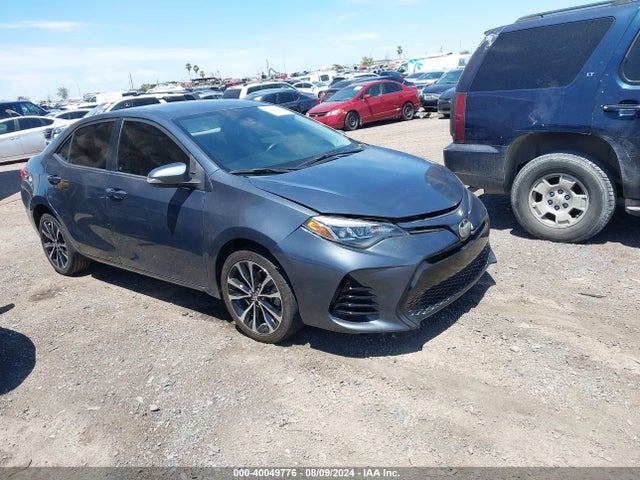 Toyota COROLLA SE 2017 5YFBURHE6HP605854 Image 1
