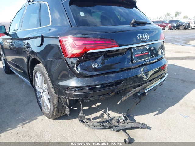WA1E2BFY0M2055836 Audi Q5 Premium Plus 55 Tfsi E Quattro S Tronic