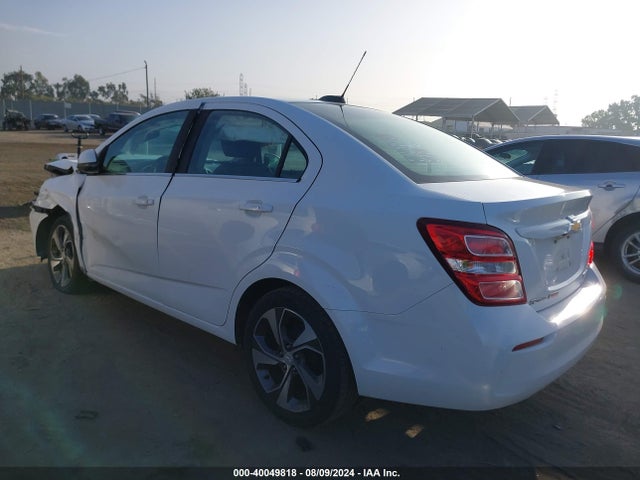 Chevrolet Sonic Premier Auto 2018 1G1JF5SB1J4130239 Image 3