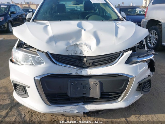 Chevrolet Sonic Premier Auto 2018 1G1JF5SB1J4130239 Image 6