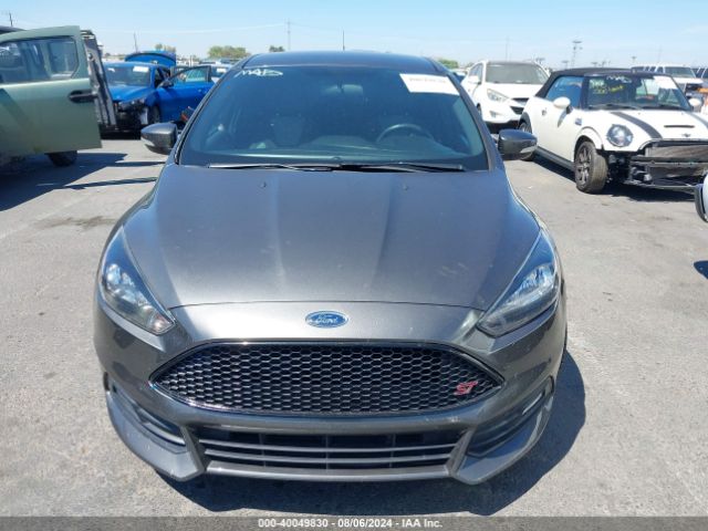 1FADP3L9XHL284794 Ford FOCUS ST