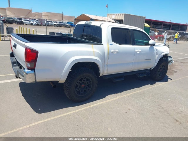 Toyota Tacoma Sr5 V6 2022 3TYAZ5CNXNT022594 Image 4
