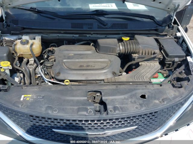 2C4RC1DGXMR537708 Chrysler Voyager Lxi