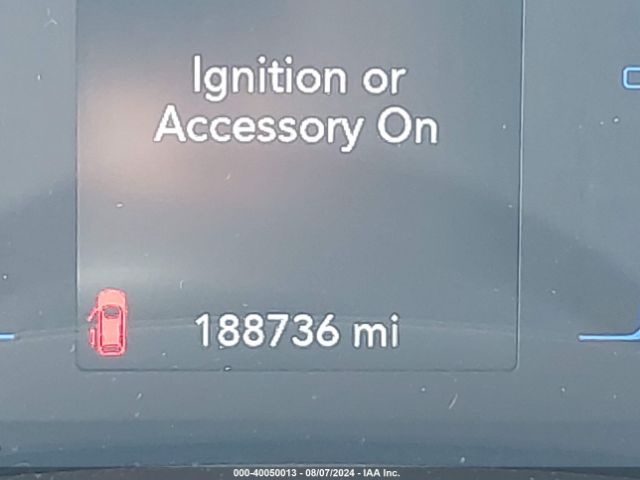 2C4RC1DGXMR537708 Chrysler Voyager Lxi