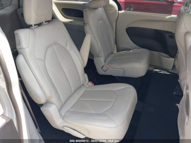 2C4RC1DGXMR537708 Chrysler Voyager Lxi