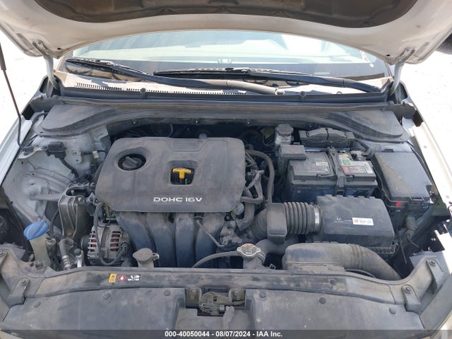 Hyundai ELANTRA SE 2017 KMHD84LFXHU149775 Image 10
