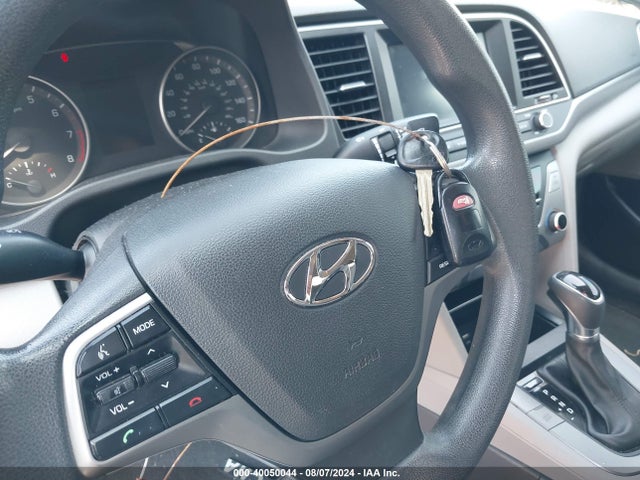 Hyundai ELANTRA SE 2017 KMHD84LFXHU149775 Image 11