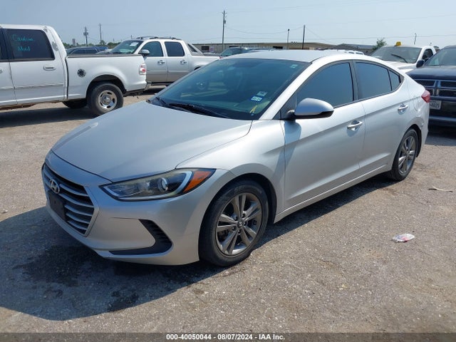 Hyundai ELANTRA SE 2017 KMHD84LFXHU149775 Image 2