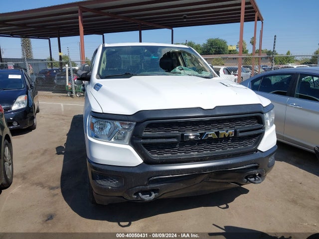 1C6RRFCG6LN306868 RAM 1500 Tradesman Quad Cab 4x4 6'4 Box