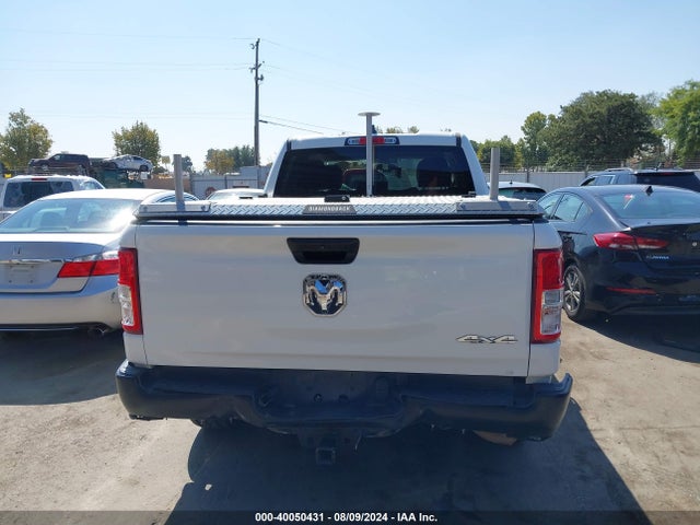 1C6RRFCG6LN306868 RAM 1500 Tradesman Quad Cab 4x4 6'4 Box