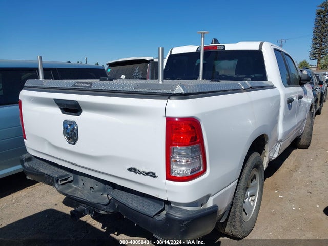 1C6RRFCG6LN306868 RAM 1500 Tradesman Quad Cab 4x4 6'4 Box