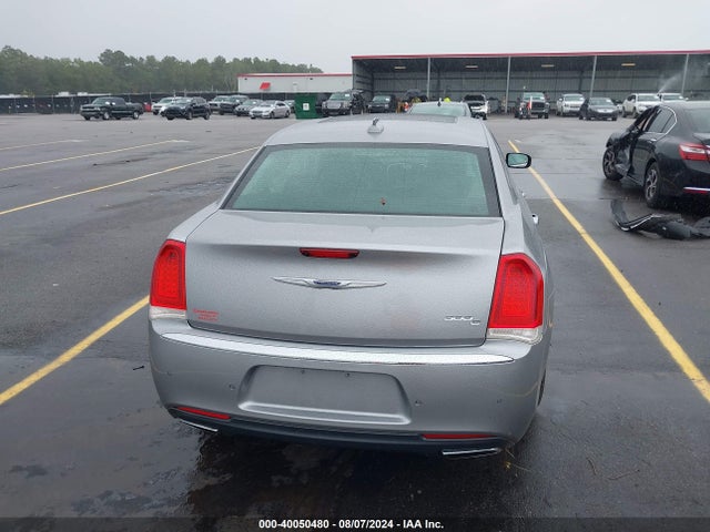 Chrysler 300C 2017 2C3CCAEG8HH570386 Image 16
