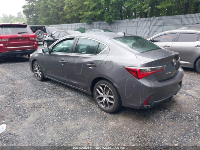 19UDE2F72KA012071 Acura Ilx Premium Package/technology Package