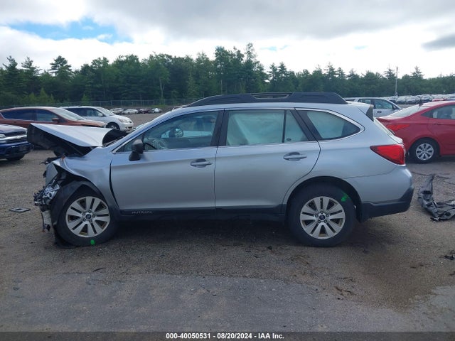 Subaru Outback 2.5i 2018 4S4BSAAC8J3354331 Image 15