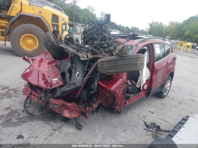 1FMCU9GD0JUA77214 Ford ESCAPE SE