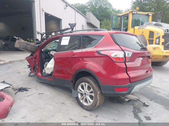1FMCU9GD0JUA77214 Ford ESCAPE SE