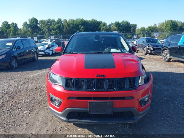 3C4NJDBB3JT458287 Jeep Compass Altitude 4x4