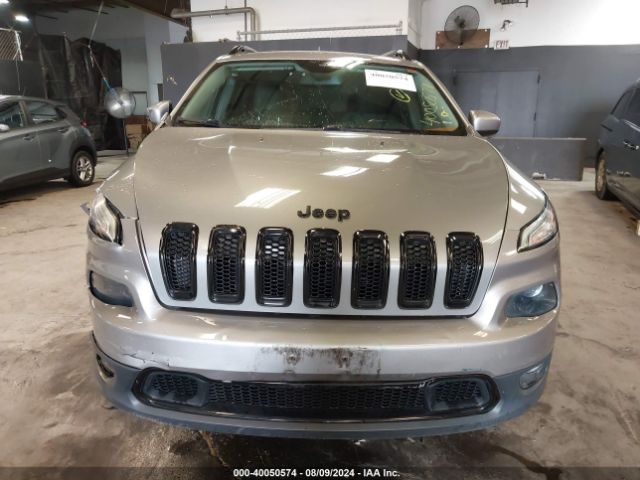 1C4PJMCB5FW764464 Jeep Cherokee Latitude Altitude