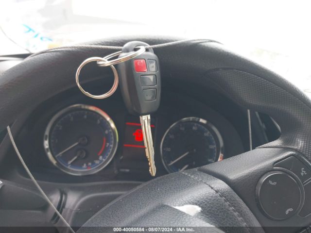 5YFBURHE4KP921552 Toyota COROLLA LE