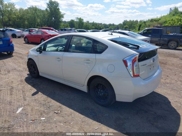 JTDKN3DU4F0413573 Toyota Prius Four