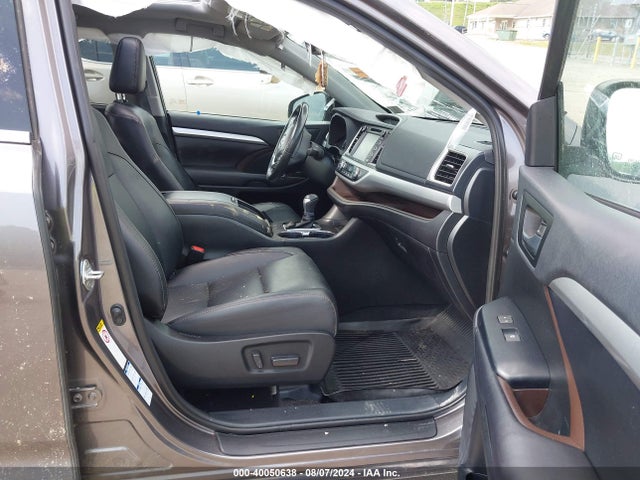 Toyota Highlander Xle 2019 5TDJZRFH9KS625511 Image 5