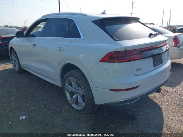 WA1BVAF16KD008688 Audi Q8 55 Premium