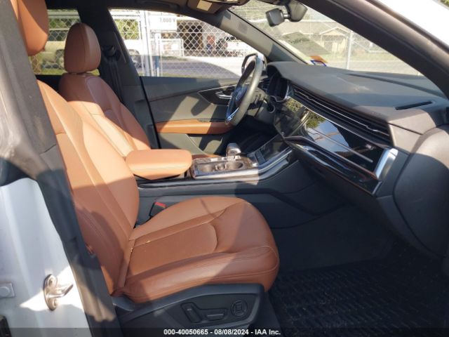 WA1BVAF16KD008688 Audi Q8 55 Premium