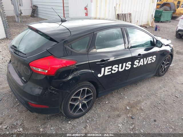 Ford FOCUS SE 2016 1FADP3K25GL243508 Image 4