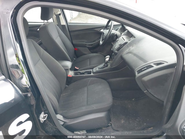 Ford FOCUS SE 2016 1FADP3K25GL243508 Image 5