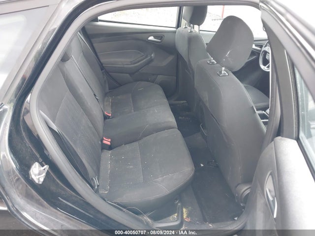 Ford FOCUS SE 2016 1FADP3K25GL243508 Image 8