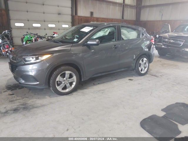 Honda HR-V LX 2019 3CZRU6H38KG706574 Image 2